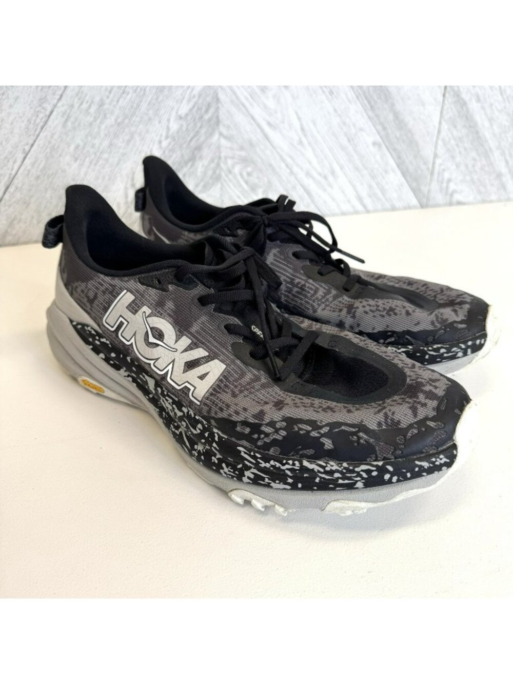 Hoka One One SpeedGoat 6 Trail Running Shoes Mens US Size 11 D Black Stardust